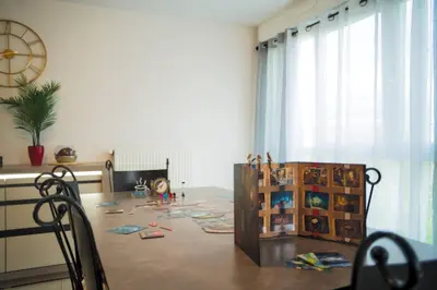 Plan de l'établissement Appartement lumineux, 80m², proche des Vosges