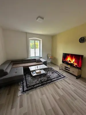 Un ou plusieurs lits dans un hébergement de l'établissement CAN appart spacieux avec grand jardin et terrasse 1 à 8 pers