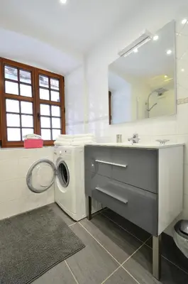 Salle de bains dans l'établissement My Riquewihr