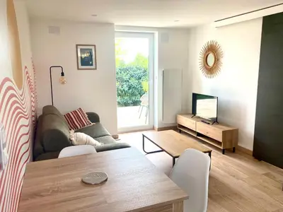 Télévision ou salle de divertissement dans l'établissement Gîte proche Colmar vignoble