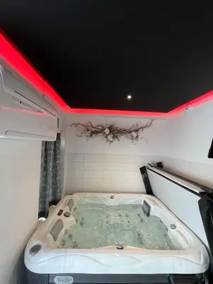 Plan de l'établissement spa de la quarterelle LOVE ROOM 88 VOSGES