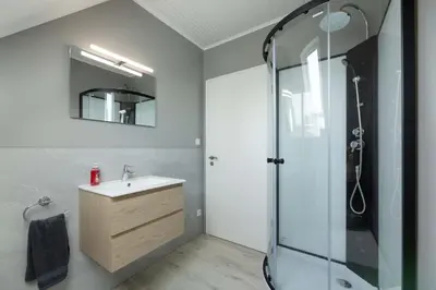Salle de bains dans l'établissement Villa Centre Alsace