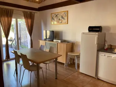 Cuisine ou kitchenette dans l'établissement appart. Gérardmer - Le Rep'Air
