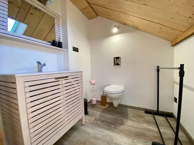 Salle de bains dans l'établissement Au Cocon du Haut Pergé