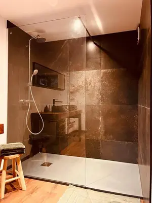 Salle de bains dans l'établissement Domaine du Pré-Saint-Georges