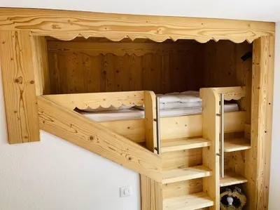 Un ou plusieurs lits superposés dans un hébergement de l'établissement Gîte du Charme - atypique et chaleureux