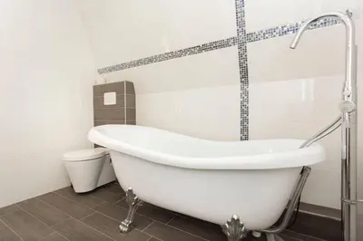 Salle de bains dans l'établissement Petite Venise Grand Duplex Turenne Hyper Centre