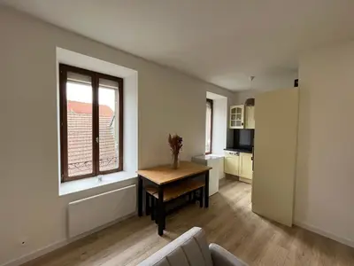 Télévision ou salle de divertissement dans l'établissement Appartement centre-ville de Lure gauche
