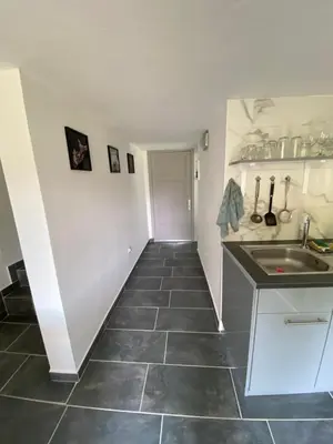 Cuisine ou kitchenette dans l'établissement Gîte au bord d’une rivière !