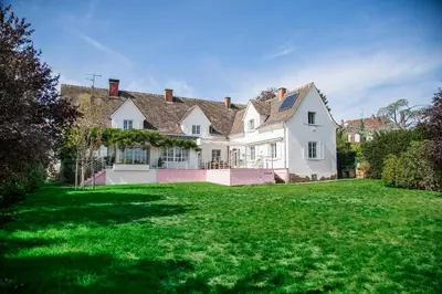 Jardin de l'établissement Villa Camélias, appartements de Charme