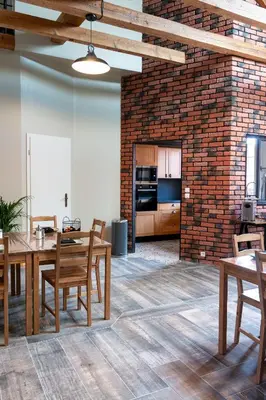 Cuisine ou kitchenette dans l'établissement Domaine La Grange Ungersheim - Chambres d'Hôtes L'Inspiration