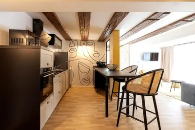 Cuisine ou kitchenette dans l'établissement Gite Pomme de Reinette