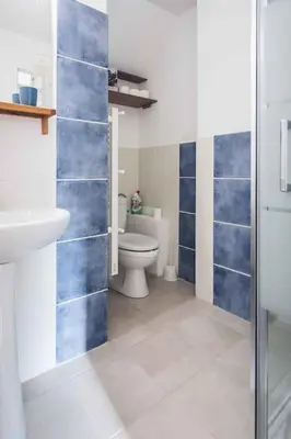 Salle de bains dans l'établissement Studio cosy proche centre-ville et gare