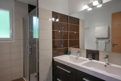 Salle de bains dans l'établissement Chalet Les Prés Chaussottes