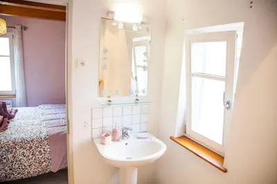 Salle de bains dans l'établissement Gîte „La maison des épices“