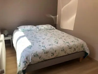 Un ou plusieurs lits dans un hébergement de l'établissement Les trois pierres