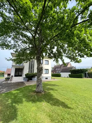 Jardin de l'établissement BONNE IDEE - Suite GEORGES - Meublé de tourisme 4 étoiles