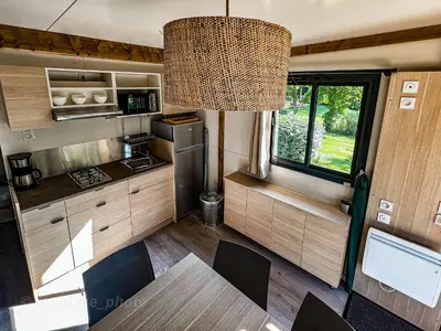 Cuisine ou kitchenette dans l'établissement Camping Onlycamp Vauban