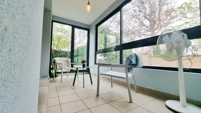 Balcon ou terrasse dans l'établissement Chez Margot & Fawaz - Parking - 3 chambres - Jardin - Relax BNB