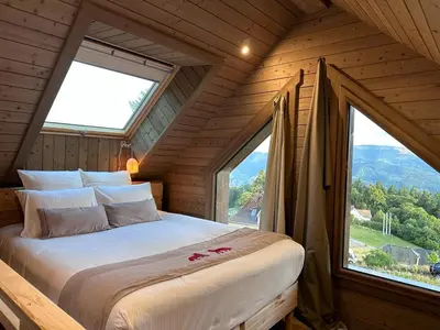 Vue générale sur la montagne ou vue sur la montagne depuis l'appartement