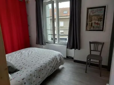 Un ou plusieurs lits dans un hébergement de l'établissement L'escale du centre du lac, joli appartement T2, proche lac