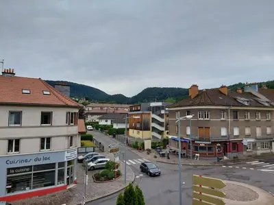 Vue générale sur la montagne ou vue sur la montagne depuis l'appartement