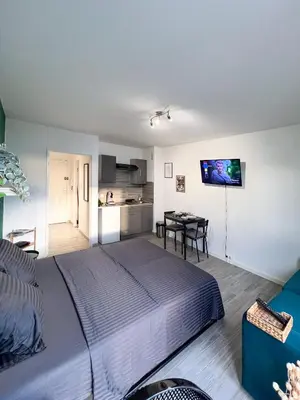 Cuisine ou kitchenette dans l'établissement Studio Le Maréchal - Près frontière et Netflix