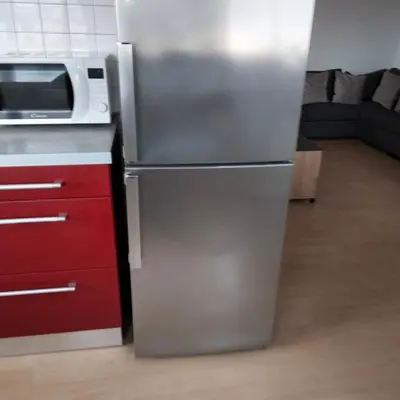 Cuisine ou kitchenette dans l'établissement Grand appartement de 4 Chambres moderne et lumineux, entièrement meublé