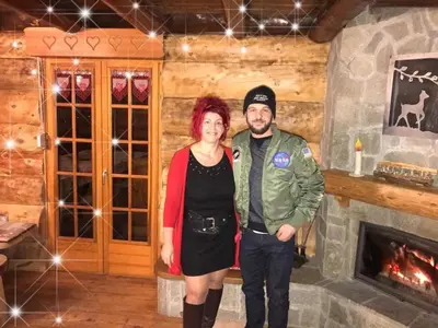 Clients de l'établissement Chalet SPA Le Royal Nathalie MN La rouge
