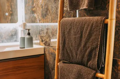 Salle de bains dans l'établissement Studio côté nature - trois épis de Turckheim