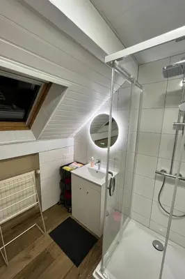 Salle de bains dans l'établissement Appartement indépendant à proximité de belfort