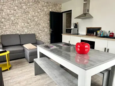Cuisine ou kitchenette dans l'établissement Cocon lumineux près des pistes