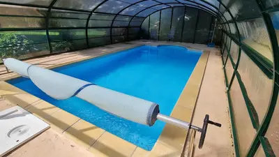 Piscine de l'établissement DOMAINE DES GRAVIERS ou située à proximité