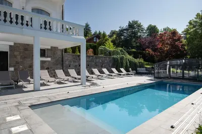 Piscine de l'établissement La Villa Concorde ou située à proximité