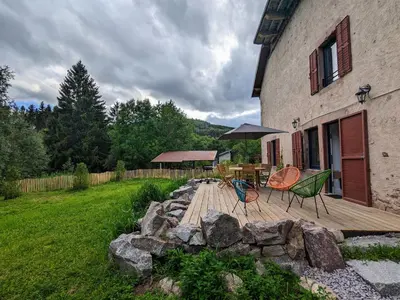 Plan de l'établissement Gîte Vosgien Rénové avec Jardin, Proche Gérardmer et Activités de Plein Air - FR-1-589-600