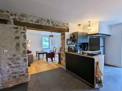 Plan de l'établissement Gîte Vosgien Rénové avec Jardin, Proche Gérardmer et Activités de Plein Air - FR-1-589-600