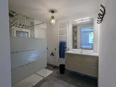 Plan de l'établissement Gîte Vosgien Rénové avec Jardin, Proche Gérardmer et Activités de Plein Air - FR-1-589-600