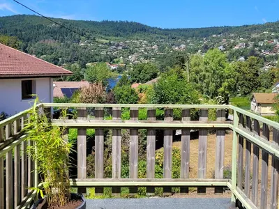 Vue générale sur la montagne ou vue sur la montagne depuis la maison de vacances