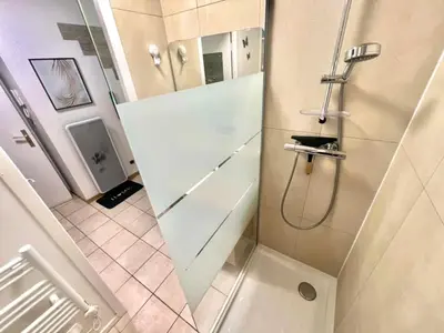 Salle de bains dans l'établissement Joli studio cosy, vue magnifique et terrasse privée