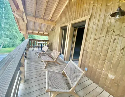 Balcon ou terrasse dans l'établissement Le P'tit Curieux