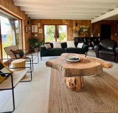 Coin salon dans l'établissement Chalet Alto