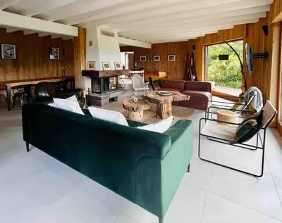 Coin salon dans l'établissement Chalet Alto