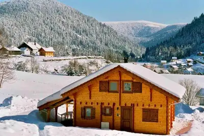 L'établissement Chalet Verlaine 4* magnifique et authentique en hiver