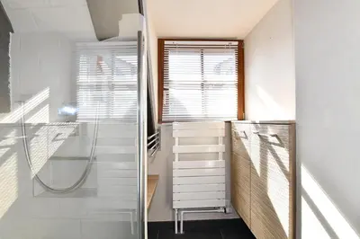 Salle de bains dans l'établissement Jeannette