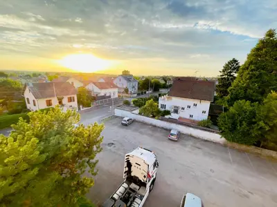 Lever ou coucher de soleil vu de l'appartement ou à proximité