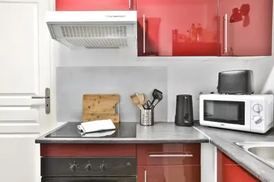 Cuisine ou kitchenette dans l'établissement Au nid des remparts à Eguisheim