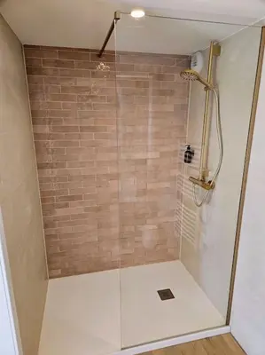 Salle de bains dans l'établissement Refuge Mil100