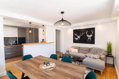 Cuisine ou kitchenette dans l'établissement Bleu des Vosges