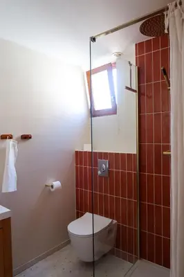 Salle de bains dans l'établissement Chez Mamama, gîte cosy sur la route des vins