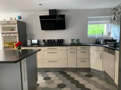 Cuisine ou kitchenette dans l'établissement Gîte du Florival